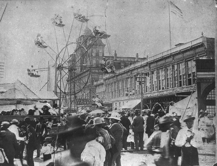 Circus, Carnival and Ferris Wheels